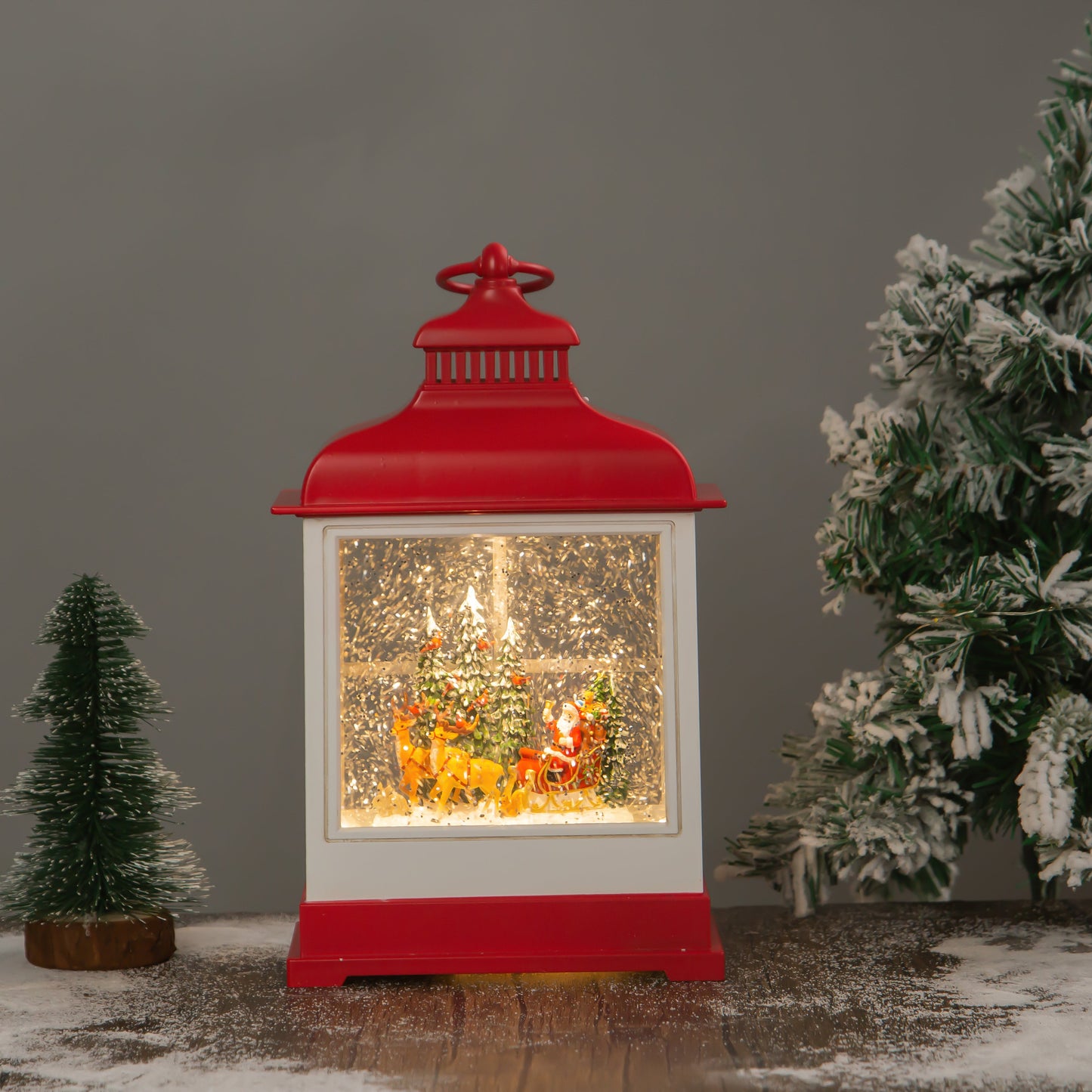 Large Globe Multicolour - Santa