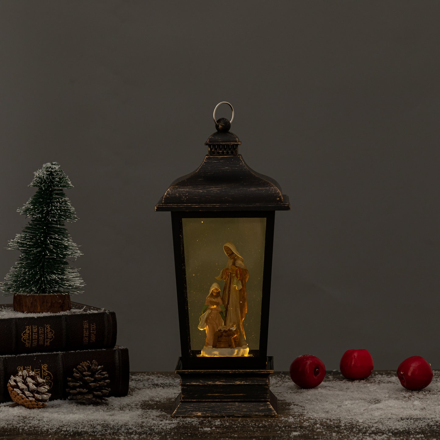 Rotating Nativity