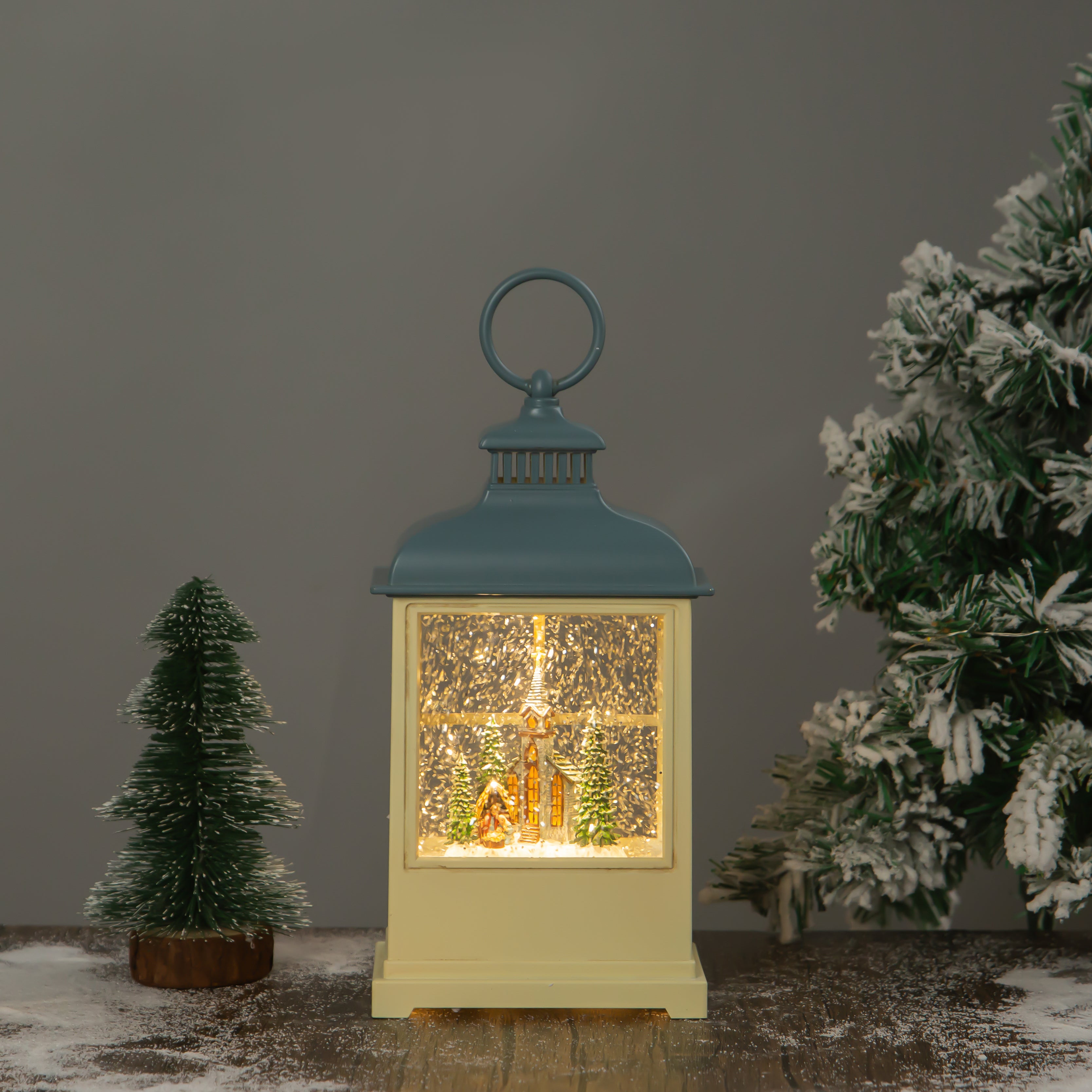 Lantern Small Multicolour Christmas Snow Globes by House worX